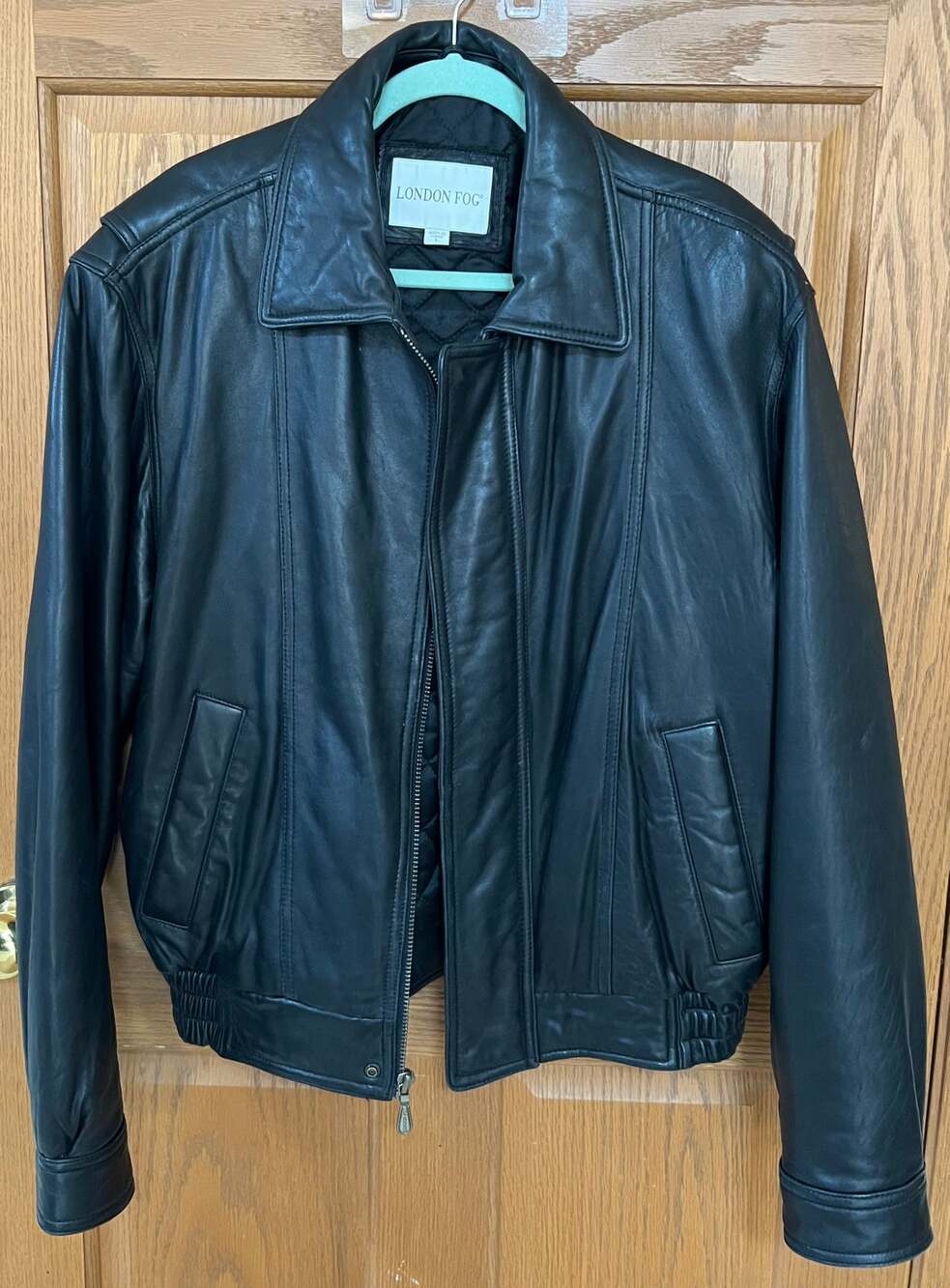 London Fog Men’s Large Genuine Leather Black Bomber Jacket